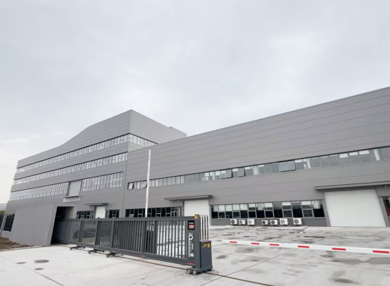 南通市委常委、通州区委书记张建华调研我司新工...
